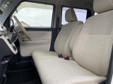 当店のお車をご覧いただきましてありがとうございます。お車についてのご質問やお見積りのご依頼、ご購入にあたってのご相談などは無料電話(0078-6002-312860)にお気軽にお問い合わせ下さい!