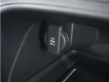 ◆12V電源ソケット◆スマートフォンの充電等にも便利な電源ソケット!使いやすい場所に装備されています。