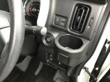 ドリンクホルダーもきちんと2人分。