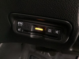 ETCが付いてます。ETC搭載車しか通過できないスマートICが利用できるようになりますよ!現在スマートICの設置箇所も増えてきているので、高速道路利用の幅が広がりますね☆