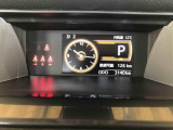 液晶モニターで走行距離等が確認できます。