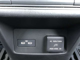 各種スイッチ類はこちらにレイアウトしています。