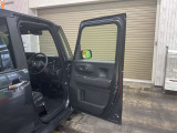 届出済 未使用車は新車の香りがします!中古車のようにタバコ臭い心配がありません。