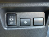 運転しながら操作しやすいように各種ボタンが設置されています♪ストレスのない快適なドライブに必須です!