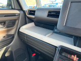 届出済未使用車を一人でも多くの方に提供できるよう専門スタッフがしっかりと説明し、相談にのらせていただきます。