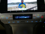 「オートエアコン」が付いています。1年中快適な室内を提供!車内温度を設定すると、風量を自動で調節してくれます。