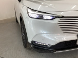 【LEDヘッドライト】ディスチャージヘッドライト(HID)と同等の明るさで、夜道や雨天走行が明るく視界良好!!