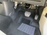 ◆運転席フロアマット◆