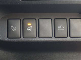 オートマチックハイビームを装備しております☆先行車や対向車のライトを認識し、ハイビームとロービームを自動で切り替える機能です!夜道の視界を確保してくれますので安心ですね♪