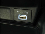 ◆USBチャージャー◆使いやすい場所に装備されています。