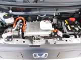 自慢のエンジンはパワードbyHONDAです。精度とバランスにこだわって、低回転からスムースなパワーを発揮します。