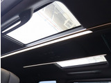 【車屋】として、長く車業界に従事した経験豊富なスタッフが在籍しております。