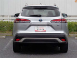 バックモニター付きなので駐車時の安全性が高まります!