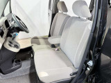 ☆全車専用機械でルームクリーニング施工してます!シートも、もちろん汚れや破れも無く非常に良いコンディションですよ☆(パックによります)
