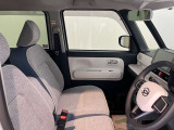ダイハツディーラーでは「ダイハツ認定U-CAR」という基準を設け、車選びに詳しくないお客様でも「安心して選べる」をご提供しています。