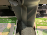 エンジンオイル、オイルエレメント、ワイパーゴム交換。その他バッテリーやベルト類など点検の上、必要な場合には交換してお渡します。