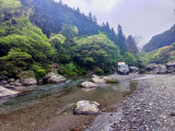 仕事にプライベートに川にw