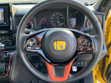 扱いやすいハンドルで運転しやすいです!!