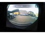フロントカメラがあるので、前方も見やすいです。
