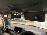 お探しのお車がございましたら遠慮なく店舗スタッフにご相談ください。
