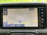 鮮明な地図表示で、目的地までのルートをスムーズにナビゲートします。
