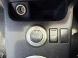 アウトドアに安心の4WD車です。