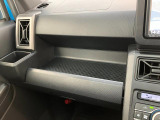 滋賀ダイハツの中古車展示店舗は県内に12か所ございます。琵琶湖を囲むように店舗がございますので、お近くの滋賀ダイハツハッピーの店舗にてご購入頂くことができます!