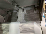 当社は静岡県東部に11店舗を展開するダイハツディーラーです。お気に入りのお車はどちらの店舗でも商談できますので、お気軽にお問い合わせください。