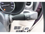 パーキングセンサー付で、車庫入れも駐車もラクラクです。