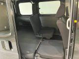 お客様にぴったりなおクルマをお選びいただけますように様々な展示車をご用意致しております!ダイハツの軽自動車だけではなく、他メーカー車やコンパクトカー・ミニバンなども数多く取り揃えております!