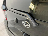 品質へのこだわり!フロアマットやシートなど車内をキレイに清掃し、ニオイや汚れなどを徹底的にクリーニングしてもらっております。室内はピカピカです☆