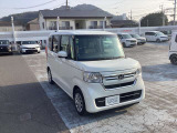 ボディーカラーも似合ってます