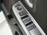 ◆パワーウィンドウスイッチ◆運転席から全席の窓の開閉操作を行うことが出来いつでも換気ができます!