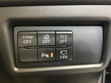 運転席右側に各種安全装備の切替スイッチがございます!!詳しくはスタッフまで。