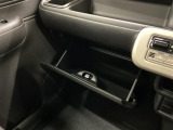 届出済 未使用車は新車の香りがします!中古車のようにタバコ臭い心配がありません。