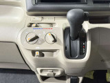☆全車専用機械でルームクリーニング施工してます!シートも、もちろん汚れや破れも無く非常に良いコンディションですよ☆(パックによります)
