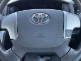 運転席エアバッグ、車線逸脱警報装置スイッチです。