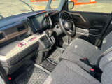 大事な人を乗せることが多い助手席です!安全運転を心がけましょう。