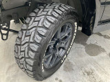 ☆16インチアルミホイール、215/65R16タイヤ☆