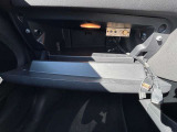 BMW/MINIでは人間工学に基づき、長時間運転しても疲れにくいシートに設計しております。