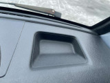 小さい収納スペースもございます☆