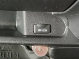 インパネ下部ビルトインETC車載器の拡大写真です。カード挿入口周辺の状態や本体の装着感、コンディションについて画像にてご確認ください。