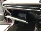 車を初めて購入されるお客様や、車にあまり詳しくないお客様にもわかりやすく丁寧に説明させて頂きます♪