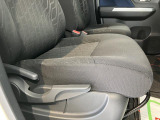 運転席シートしわ、へたりあります。