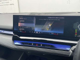 BMWを熟知したメカニックによる100項目の点検・整備を行います。不具合箇所、交換時期に達している部品に関しましては、全て当社負担で交換してからのご納車となります。