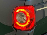丸目で愛嬌のあるデザインのLEDリヤコンビネーションランプ(LEDストップランプ)が省電力・長寿命化を実現。