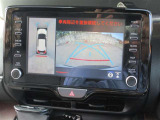 バックガイドモニターで、後方を確認しながら安心して駐車することができます。運転初心者も熟練者も必須の機能ですよ!