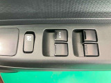 パワーウィンドウ付き☆運転席で全部の窓を開閉することが可能!!快適にドライブをお楽しみいただけます☆