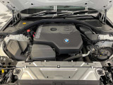BMWを熟知したメカニックによる100項目の点検・整備を行います。不具合箇所、交換時期に達している部品に関しましては、全て当社負担で交換してからのご納車となります。