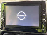 【大画面ナビ】人気の大型9インチナビを装備。存在感のある大画面はインパクト大!ナビ利用時のマップ表示は見やすく、テレビやDVDは臨場感がアップ!いつものドライブがグッと楽しくなります♪